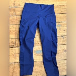 Fabletics Powerhold 3/4 Leggings